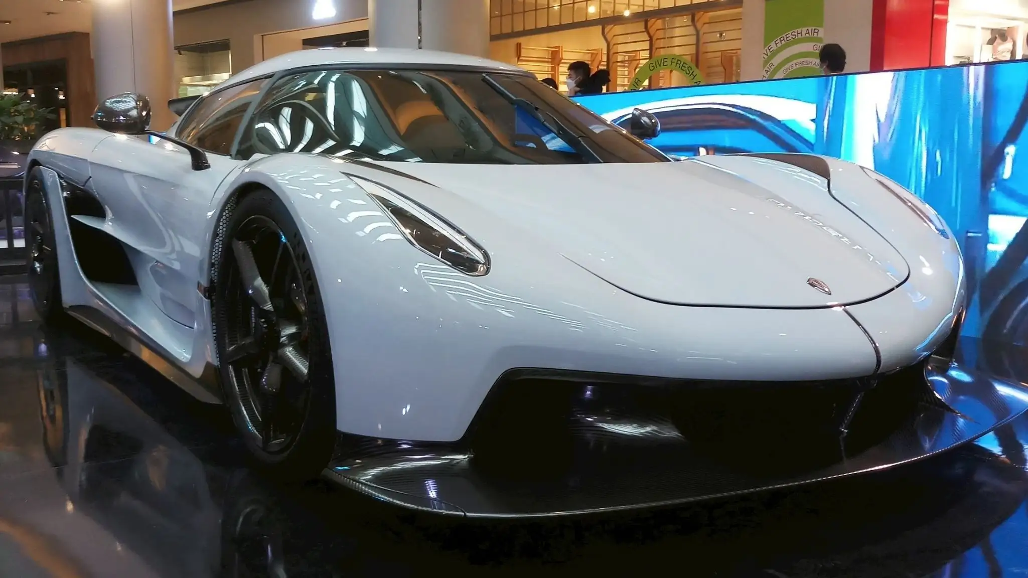 รถสปอร์ตความเร็วสูง มีรุ่นไหนบ้าง